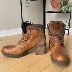 The Perfect Leather Fall Booties - Bull Boxer